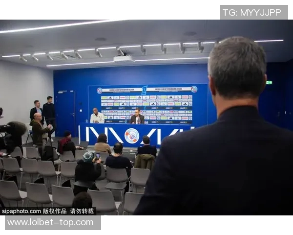 世界杯激战切尔西与多特蒙德0比0平神扑引发争议判罚引全场热议